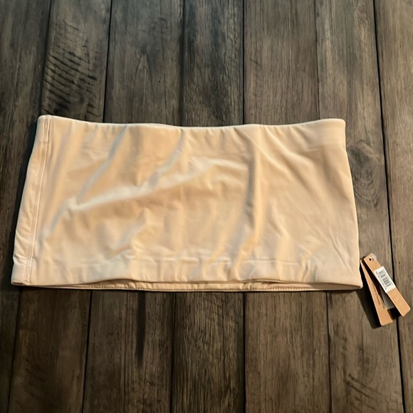 NWT SKIMS Fits Everybody Bandeau Bralette Nordstrom Color Sand Size 2X $28 - Picture 5 of 10